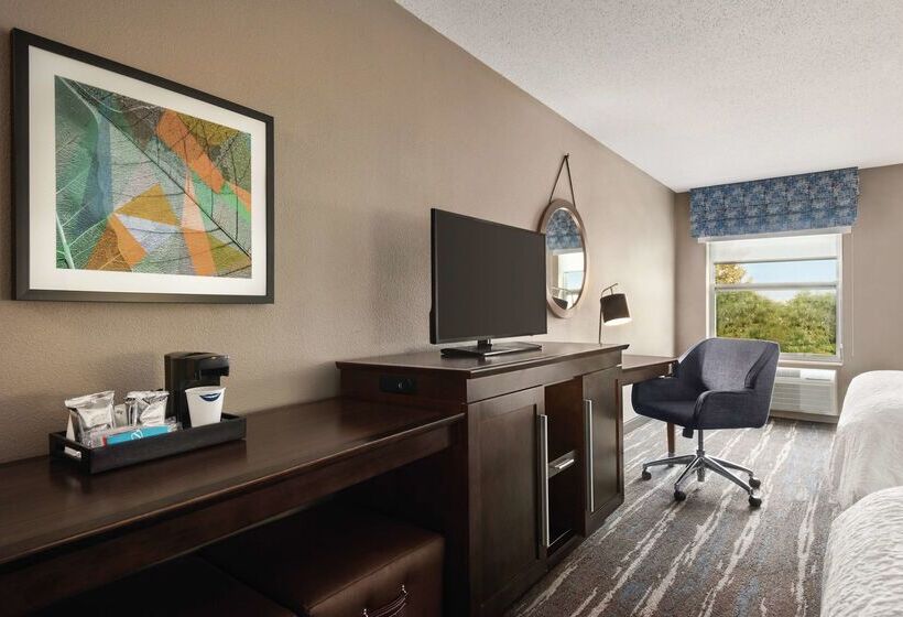 Szálloda Hampton Inn & Suites Ft. Waynenorth