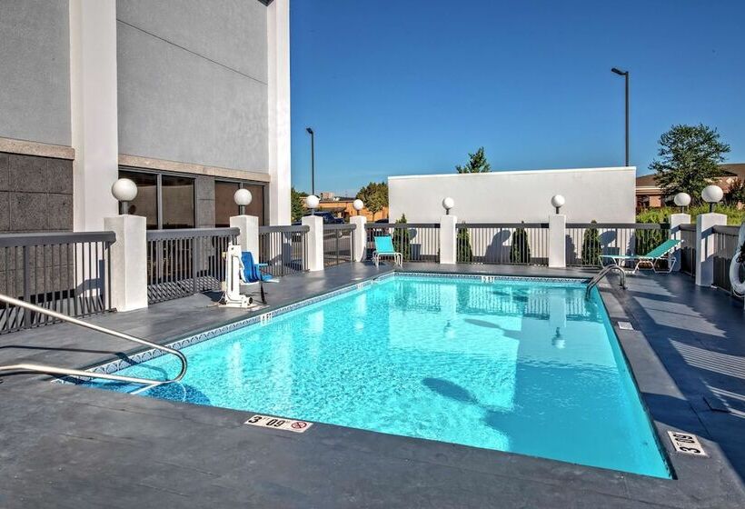 فندق Hampton Inn Tullahoma