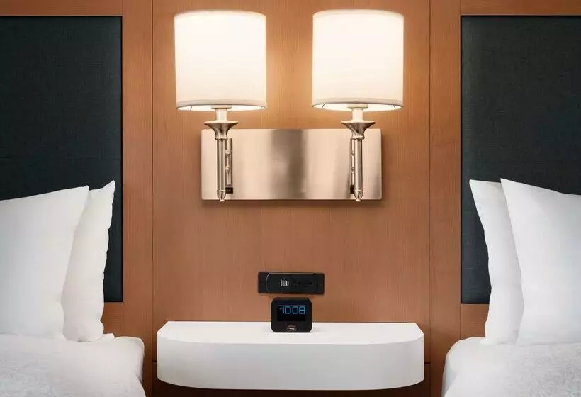 هتل Hampton Inn By Hilton Wausau