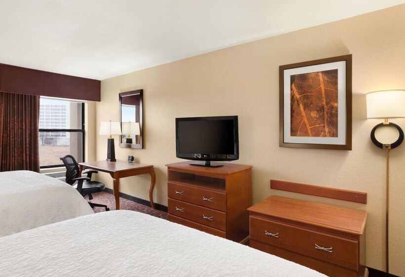 فندق Hampton Inn Wichitaeast