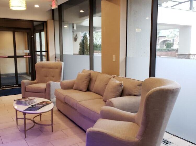 酒店 Holiday Inn Express Detroit Birmingham, An Ihg