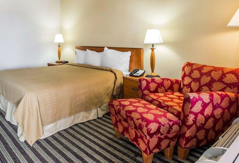 هتل Quality Inn At The Mall Valdosta