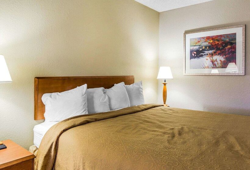 هتل Quality Inn At The Mall Valdosta
