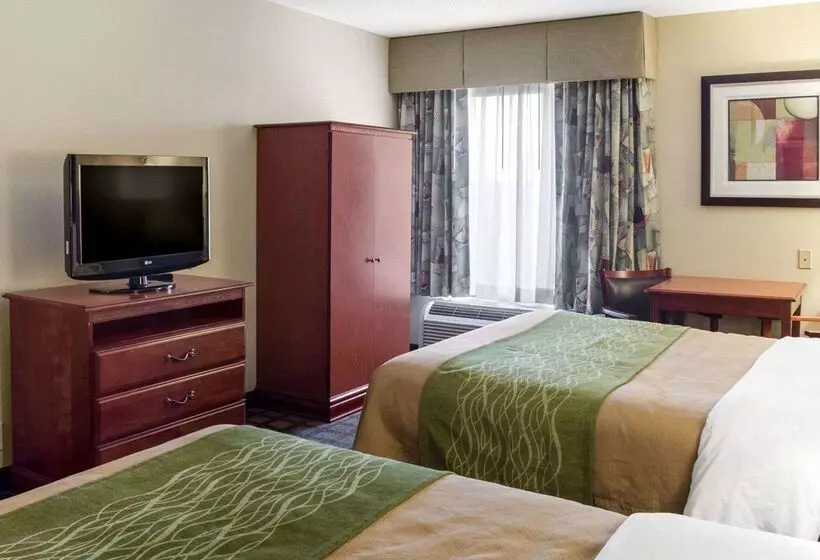 Отель Quality Inn