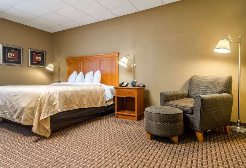 فندق Quality Inn