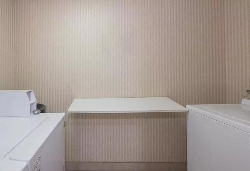 ホテル Sonesta Essential Ames