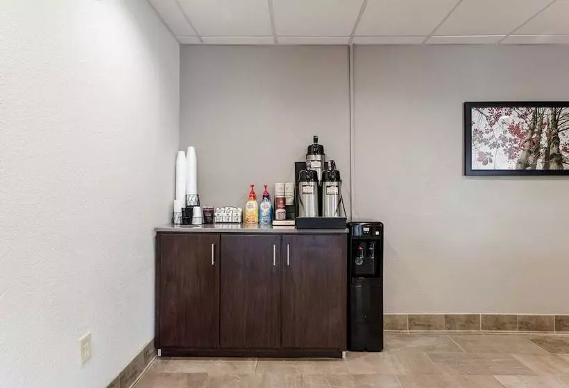 ホテル Red Roof Inn Birmingham South