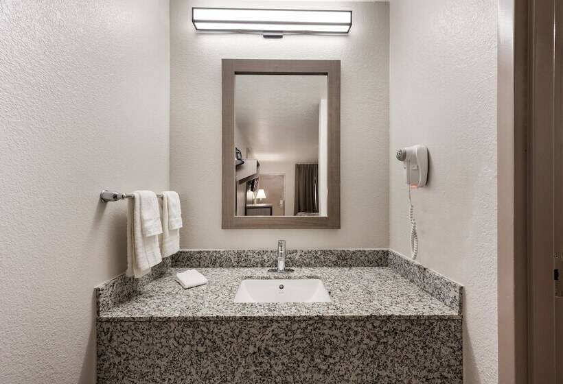 Отель Red Roof Inn Birmingham South