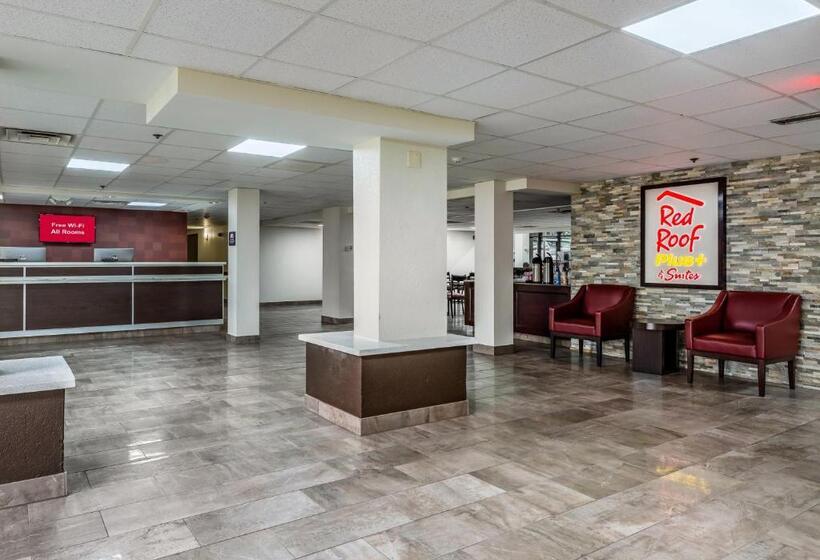 Hotel Red Roof Inn Plus & Suites Houston   Iah Airport Sw