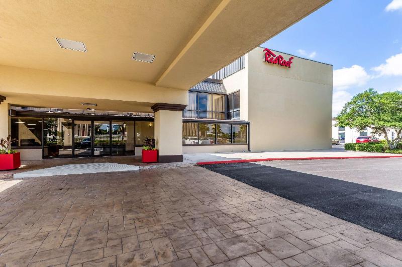 酒店 Red Roof Inn Plus & Suites Houston Iah Airport Sw