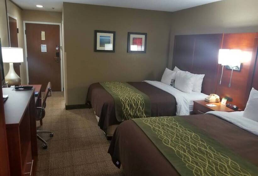 فندق Comfort Inn, Erie   Near Presque Isle