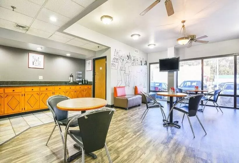 모텔 Oyo Townhouse Inn Jacksonville Near Little Rock Air Force Base