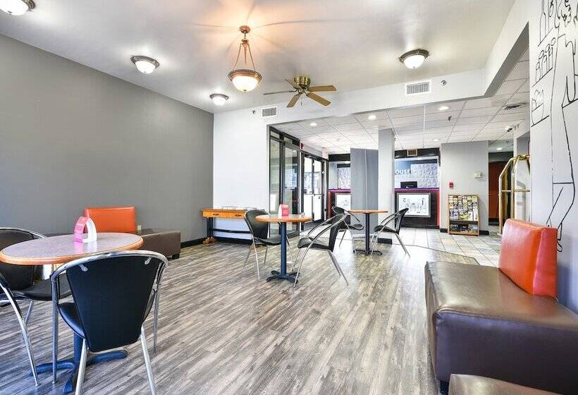 モーテル Oyo Townhouse Inn Jacksonville Near Little Rock Air Force Base