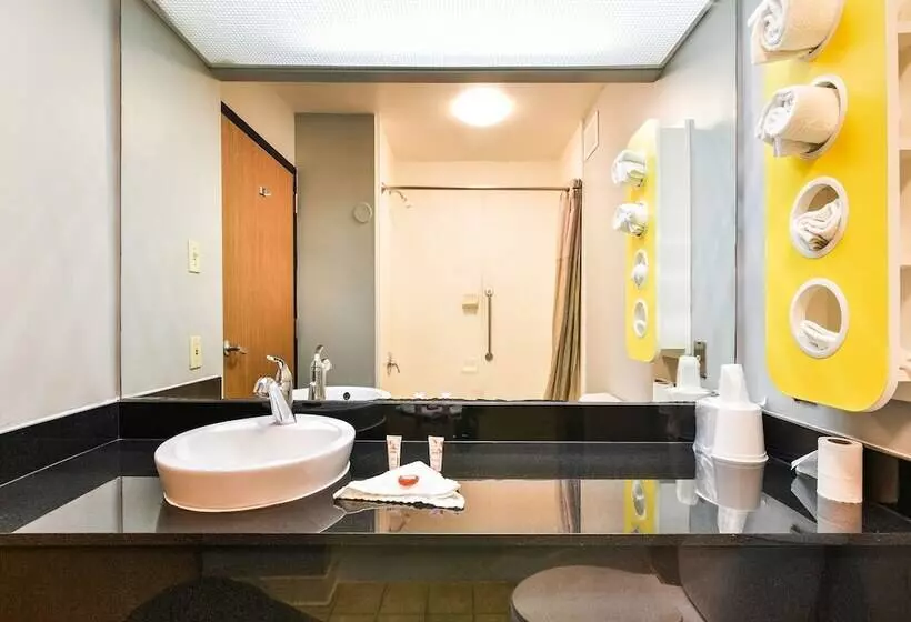 모텔 Oyo Townhouse Inn Jacksonville Near Little Rock Air Force Base