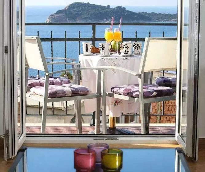 Apartments Sutalo