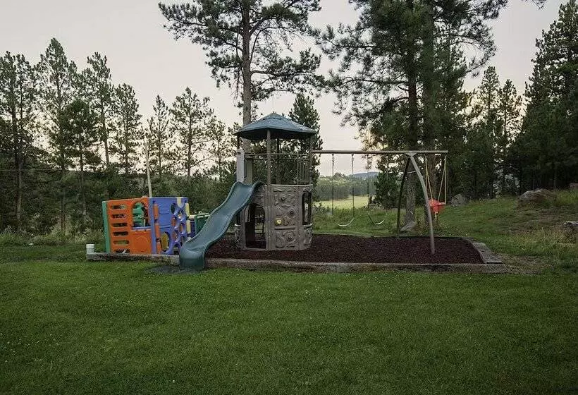 Freedom Ridge Cabins