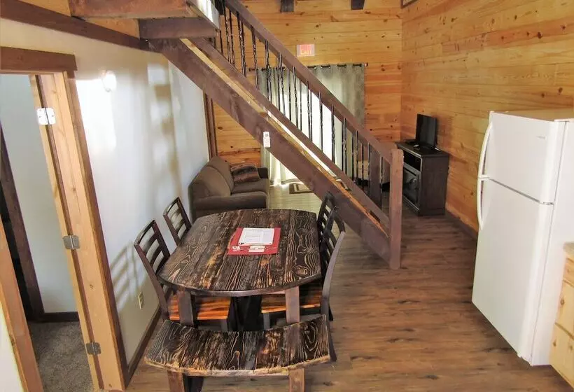 Freedom Ridge Cabins