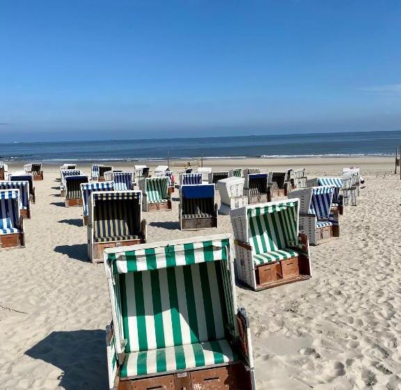 Ferienwohnung Gustav Moderne Maisonette Wohnung Mit Terrasse