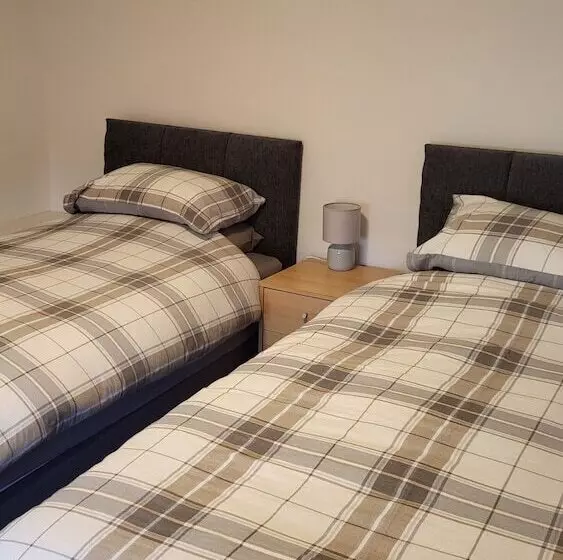 Hostelli The Rampant Horse Public House