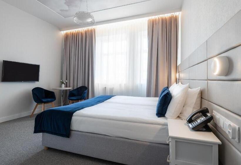 בית מלון כפרי Gdynia Boutique