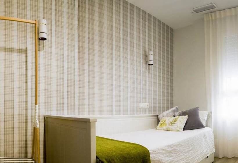 Lujosa Vivienda En Plena Judería