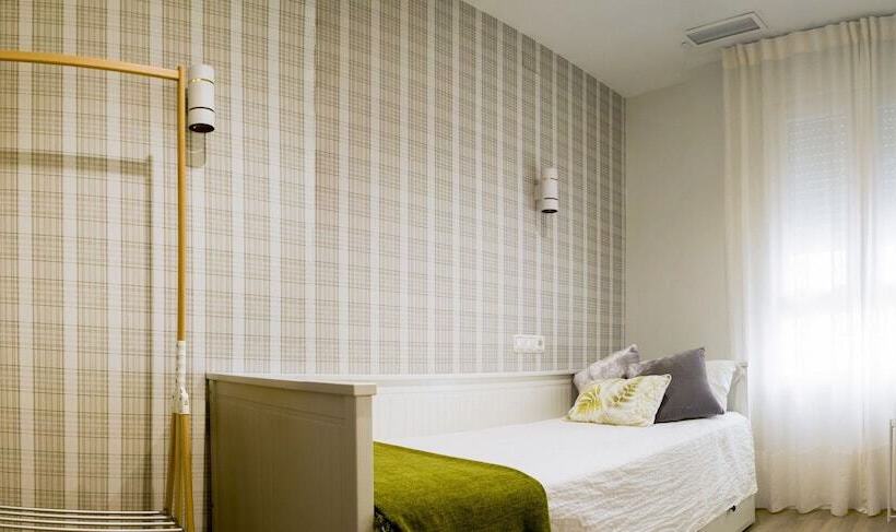 Lujosa Vivienda En Plena Judería