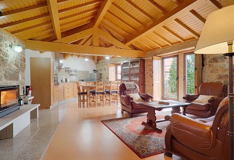 Macheta S Coutry House