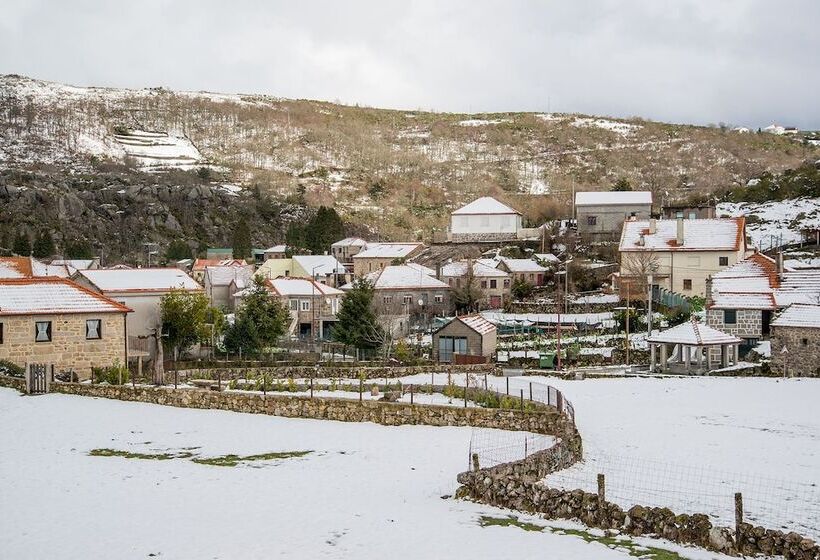 Macheta S Coutry House