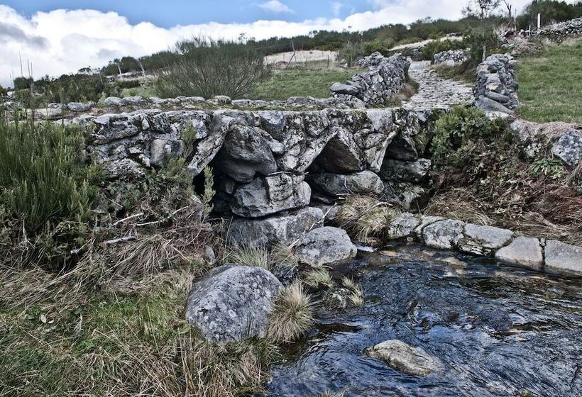 Macheta S Coutry House