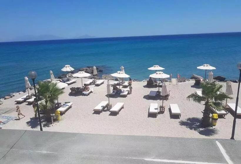 Pension  Vrahos