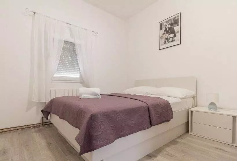 Romantic Apartment Katarina