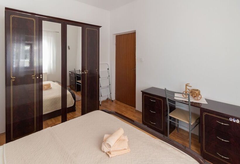 Romantic Apartment Katarina