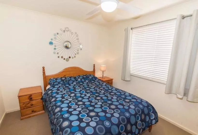 37 Oceanview Drive