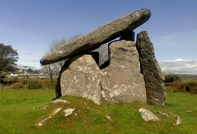 The Studio With Terrace And Ev Point