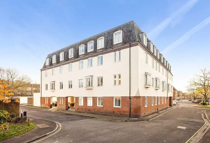 Flat 11 Cossack Lane House