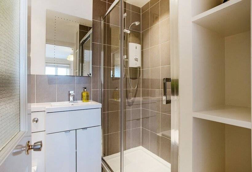 Flat 11 Cossack Lane House