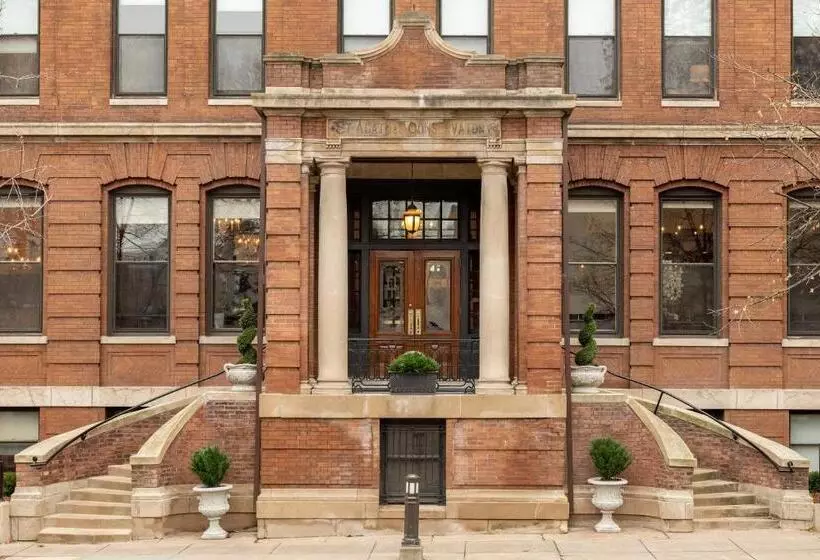 Hotelli Celeste Of St Paul