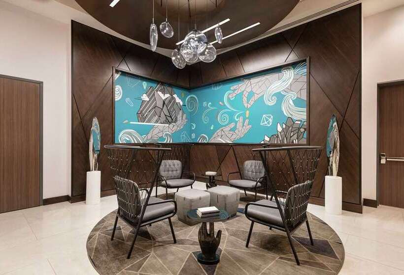 هتل Home2 Suites By Hilton Denver Downtown Convention Center