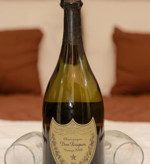 استراحتگاه Pirocanac Rooms & Restaurant