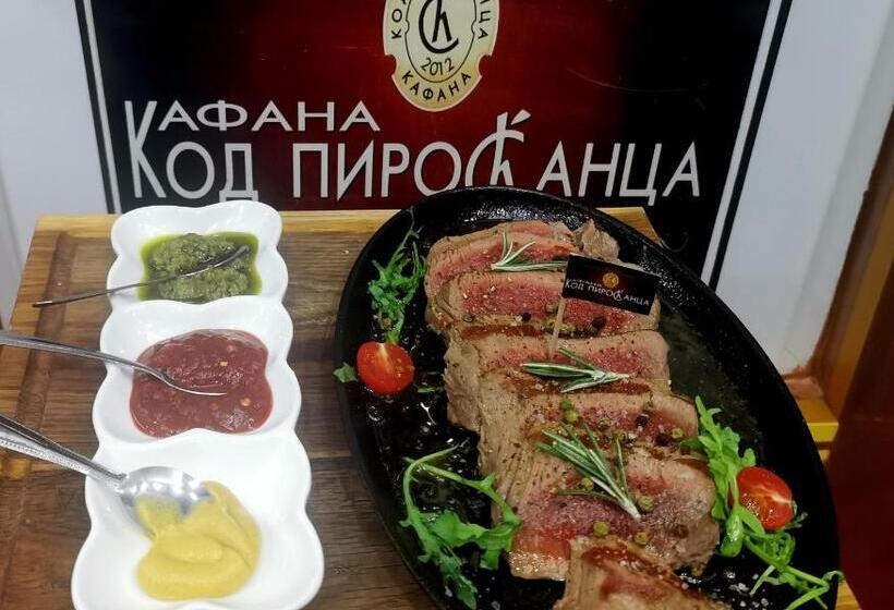 استراحتگاه Pirocanac Rooms & Restaurant