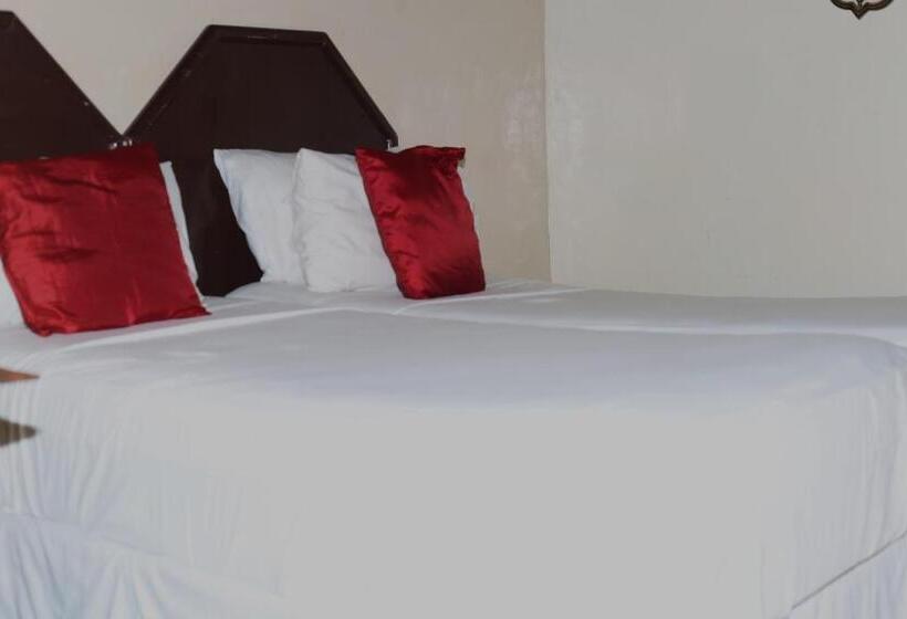 پانسیون Mawuya Lodge