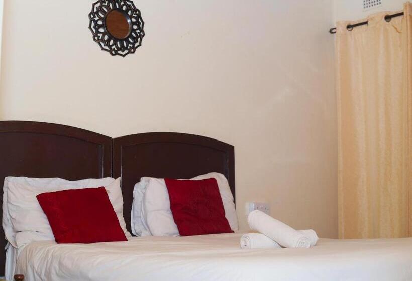 پانسیون Mawuya Lodge