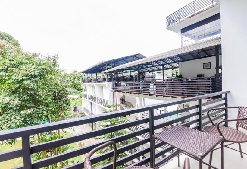 בית מלון כפרי Lagone Resort