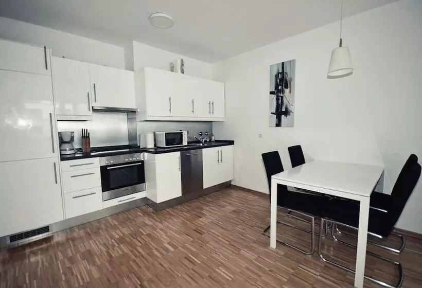 Apartment Isabella   Rochstrasse 9