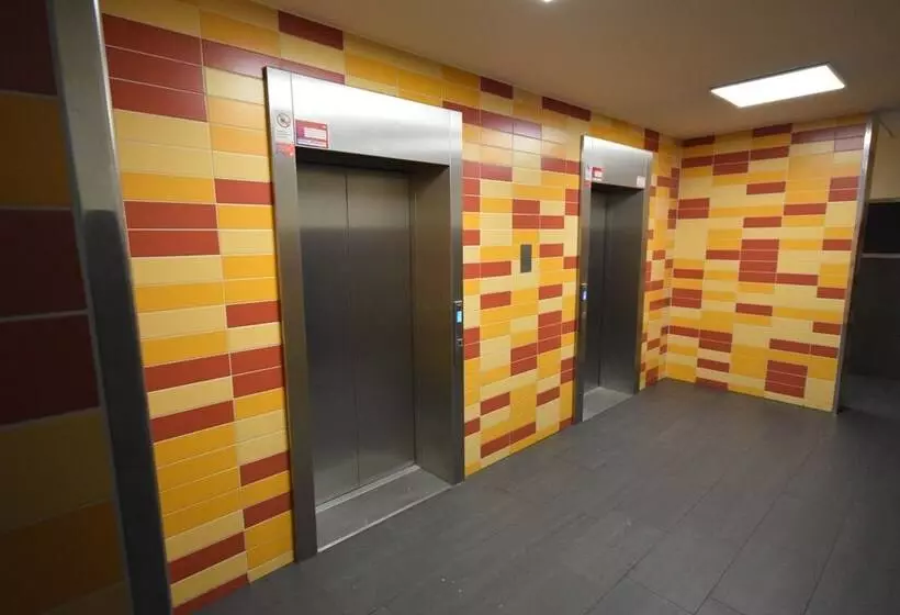 Apartment Isabella   Rochstrasse 9