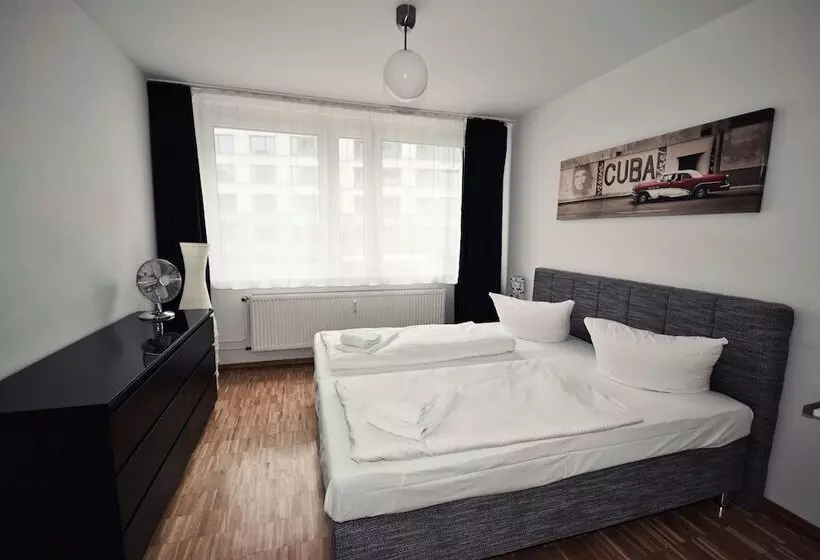 Apartment Isabella   Rochstrasse 9