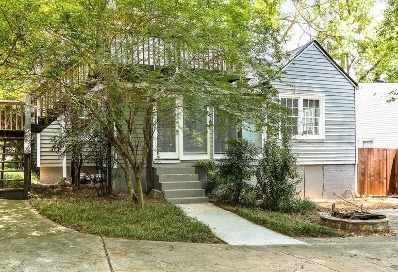 Charming Lavista Bungalow