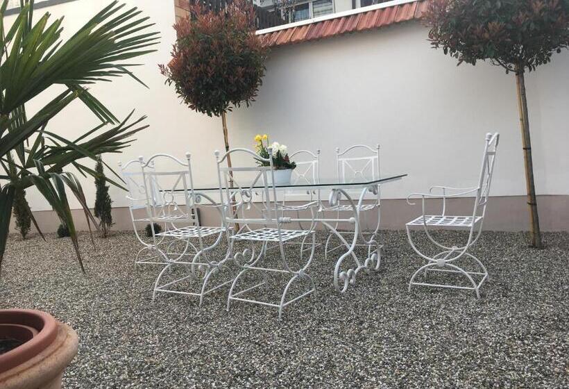 Christmann S Cottage