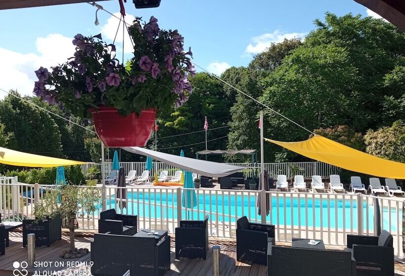 בית מלון כפרי Les Chalets D Argentouleau