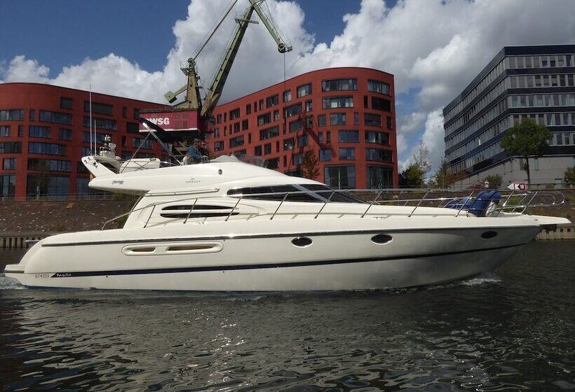 Отель Rhein Yacht Lexa